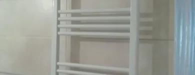 La imagen 13 de la Empresa REFORMAS, REPARACIONES Y TOLDOS Inmobiliaria y Reformas en Madrid M