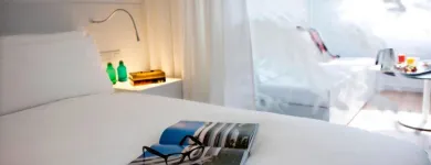 La imagen 21 de la Empresa RENAISSANCE BARCELONA FIRA HOTEL Transportes y Turismo en Barcelona B