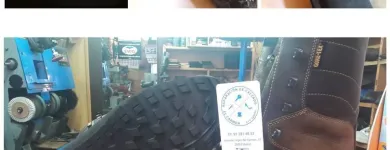 La imagen 1 de la Empresa REPARACIÓN DE CALZADO EL CARMEN, ZAPATERO HORTALEZA Zapaterías en Madrid M