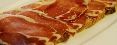 La imagen 1 de la Empresa RESTAURANT LA LLAR DE FOC Restaurantes Mediterráneos en Barcelona B