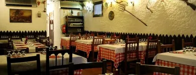 La imagen 8 de la Empresa RESTAURANT LA LLAR DE FOC Restaurantes Mediterráneos en Barcelona B