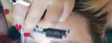 La imagen 29 de la Empresa SALÓN LOUNGE ESTILISTES Salud y Medicina en Barcelona B