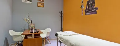 La imagen 14 de la Empresa SLEIMY, CENTRO DE MASAJES TERAPÉUTICOS Y ESTÉTICA ECOLÓGICA Masajes Esteticos en Barcelona B