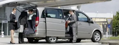La imagen 6 de la Empresa TRANSFER AEROPUERTO MADRID - TRANSPORTE COYOACAN Concesionarios y Alquiler de Vehículos en Madrid M
