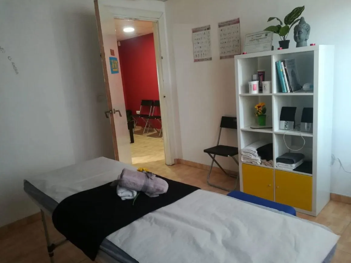 La imagen 5 de la Empresa OSTEOPATÍA & MASAJES