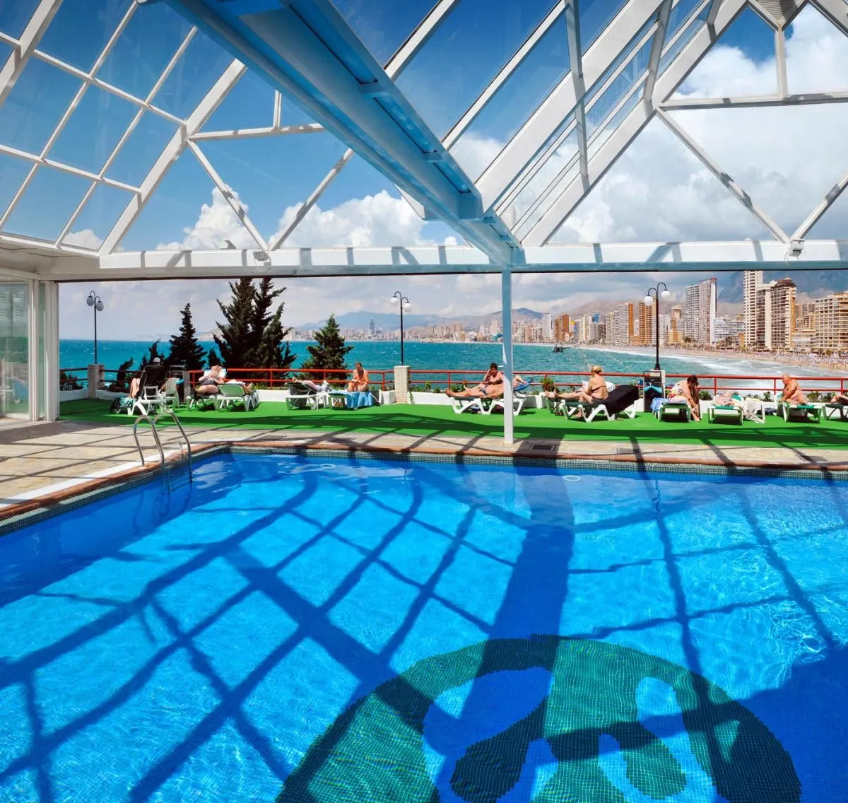 La imagen 5 de la Empresa HOTEL BENIKAKTUS