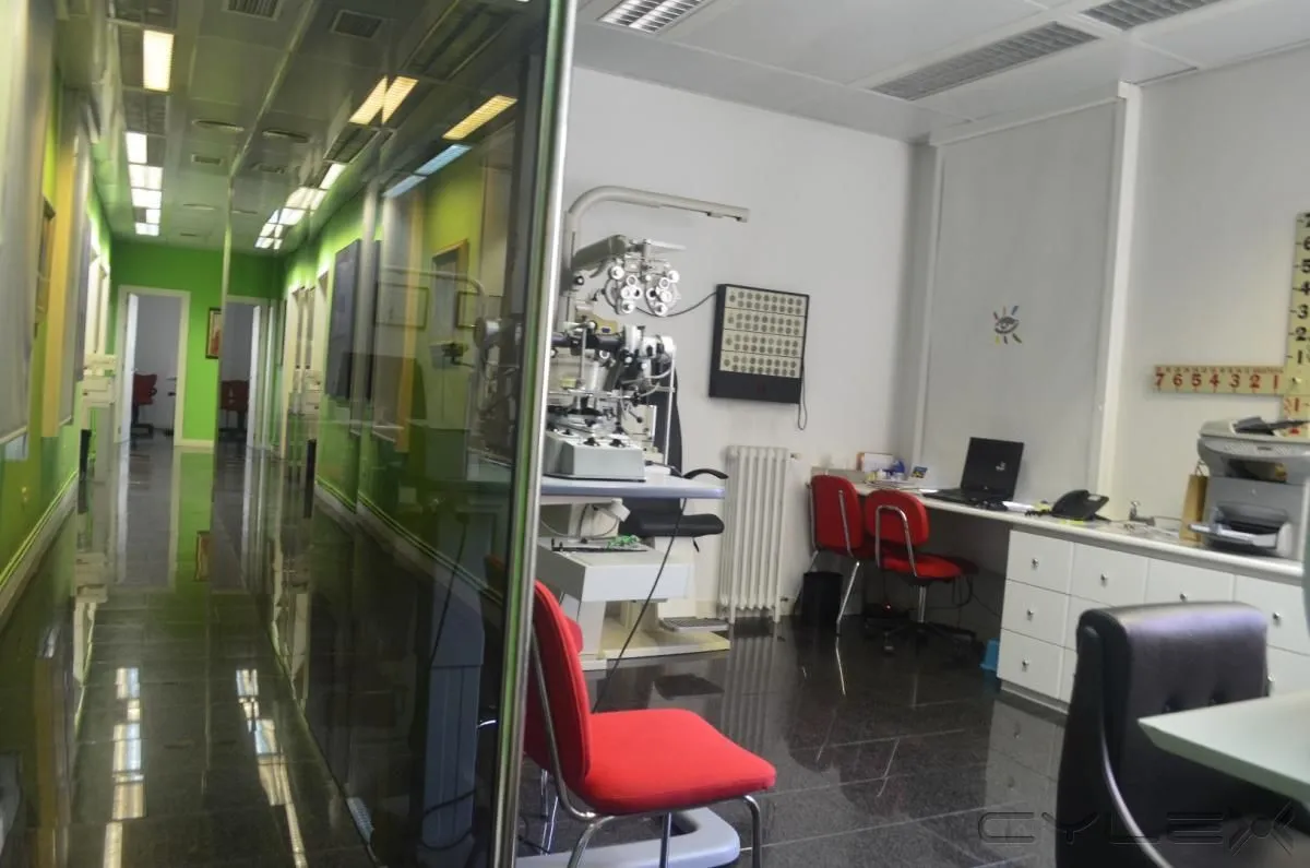La imagen 8 de la Empresa INSTITUTO OFTALMOLOGÍCO DAPENA