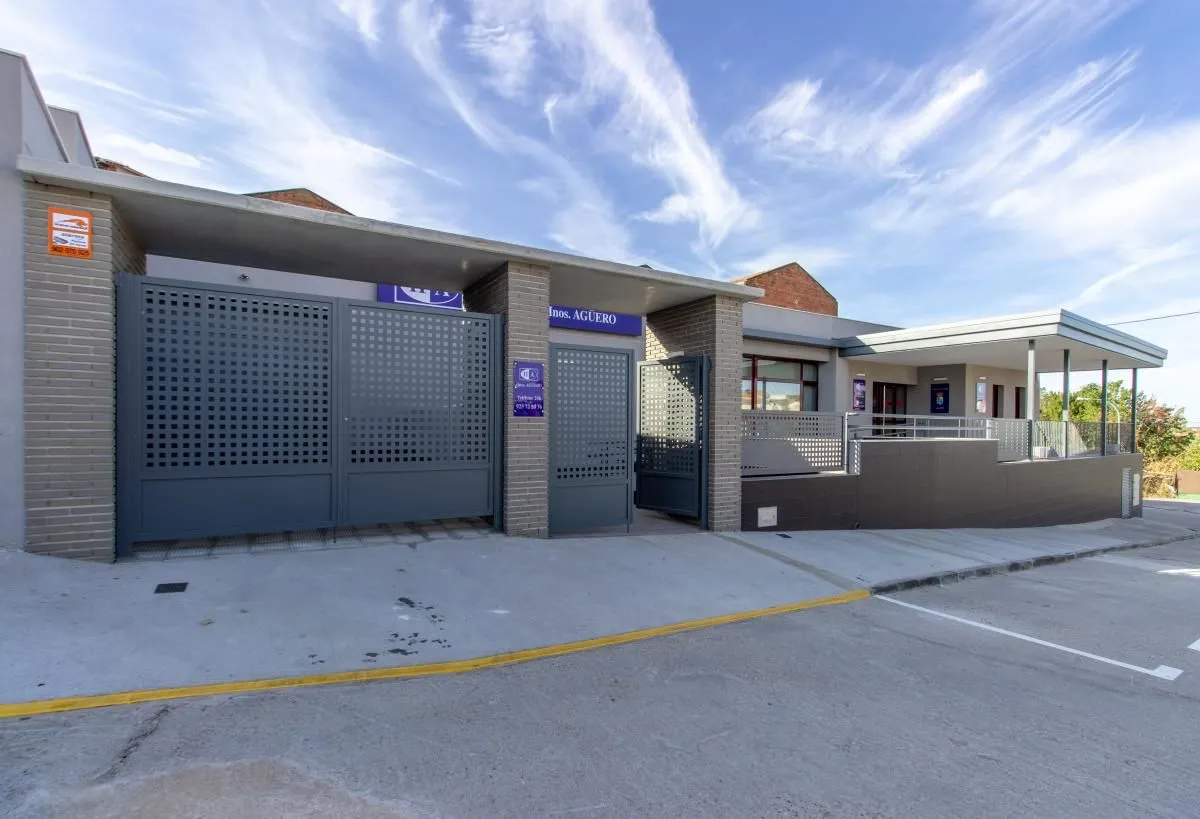 La imagen 1 de la Empresa FUNERARIA HNOS. AGÜERO VELADA