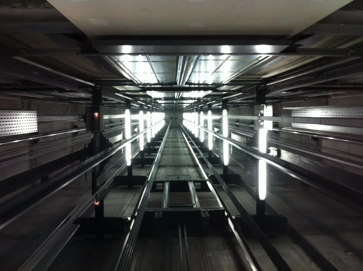 La imagen 9 de la Empresa CLEVERLIFT, S.L.