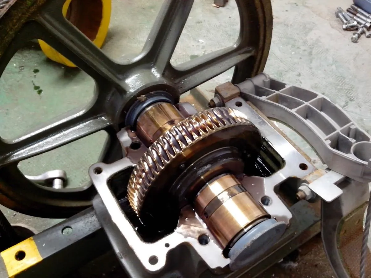 La imagen 12 de la Empresa CLEVERLIFT, S.L.