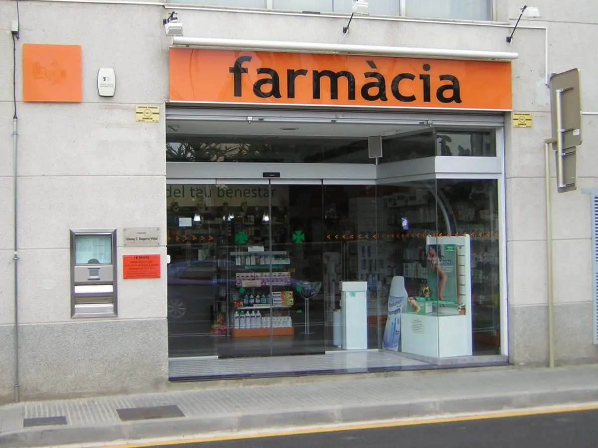 La imagen 1 de la Empresa FARMACIA SEGARRA VIDAL