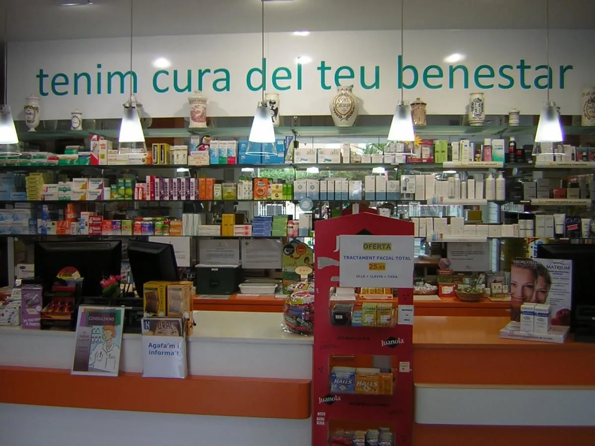 La imagen 3 de la Empresa FARMACIA SEGARRA VIDAL