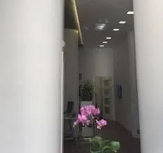 La imagen 1 de la Empresa DENTALBOX CLÍNICA DENTAL SAN SEBASTIAN DR GUSTAVO PÉREZ LIÉVANO