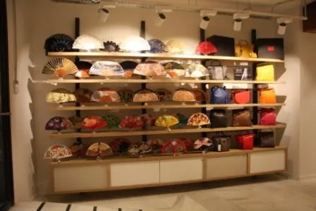 La imagen 3 de la Empresa MADRID SOUVENIRS