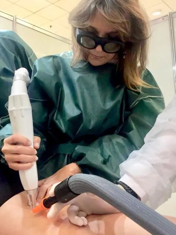 La imagen 2 de la Empresa IZABELA SAMPAIO MEDICINA ESTÉTICA