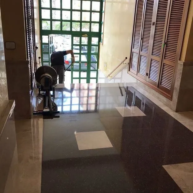 La imagen 1 de la Empresa ALEM SOLUCIONES DE LIMPIEZAS SL