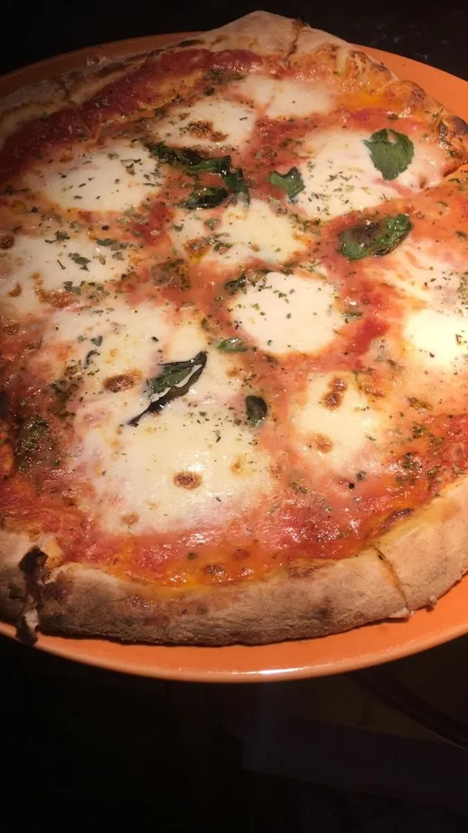 La imagen 7 de la Empresa PIZZERIA HELADERÍA EL PASEO