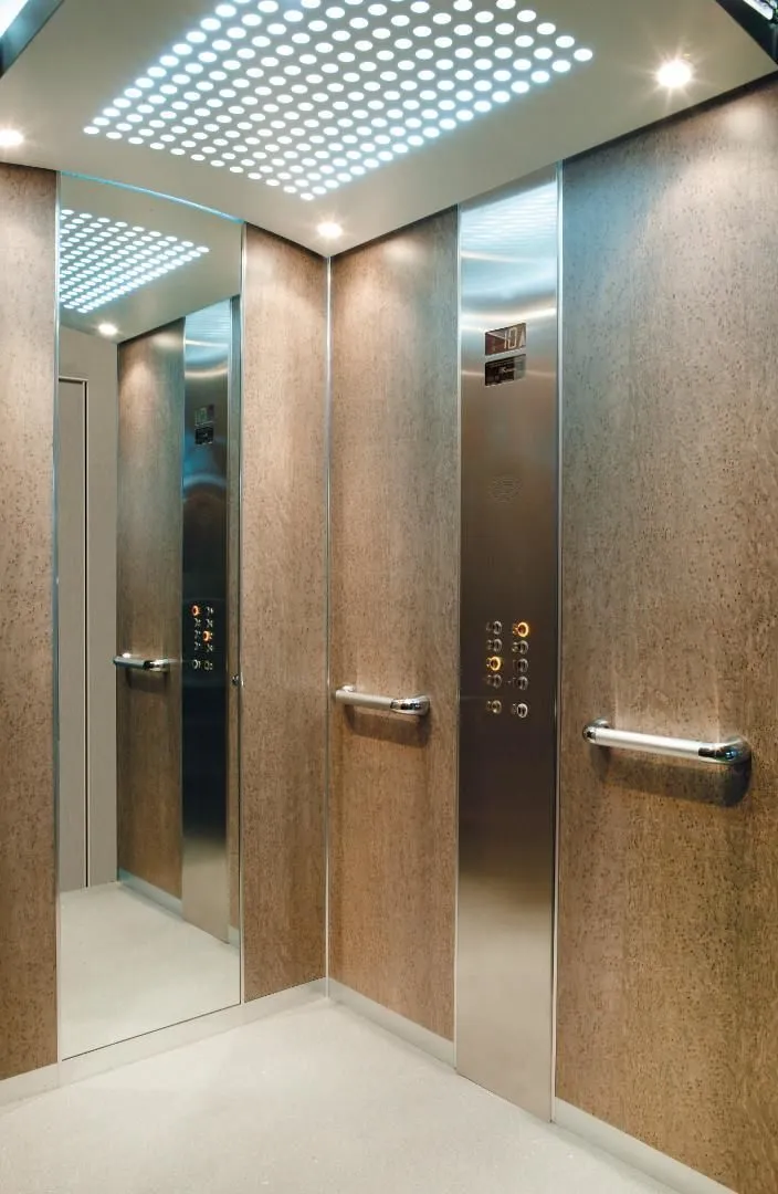 La imagen 11 de la Empresa CLEVERLIFT, S.L.