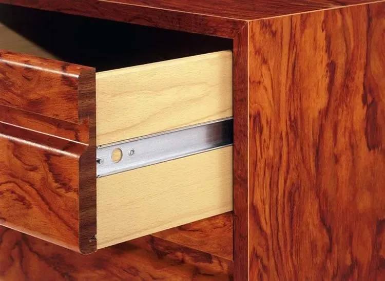 La imagen 11 de la Empresa MADERAS MADEBEL