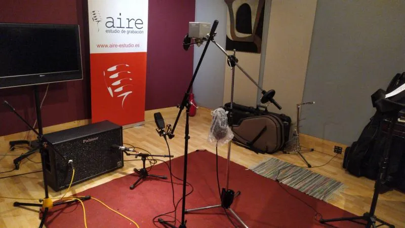 La imagen 2 de la Empresa AIRE - ESTUDIO DE GRABACION
