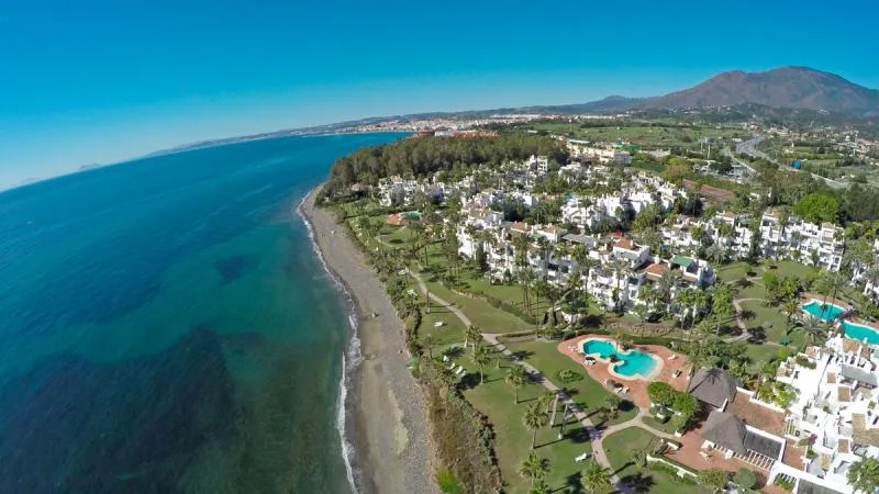 La imagen 1 de la Empresa INMOBILIARIA ANDALUCIA