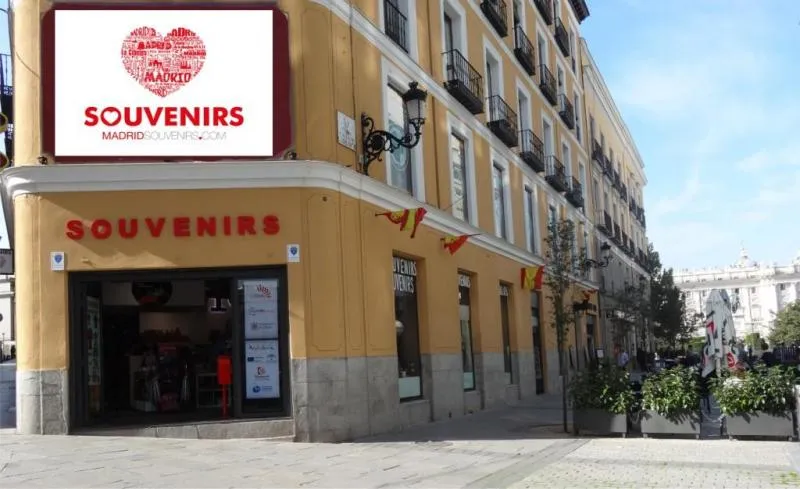 La imagen 1 de la Empresa MADRID SOUVENIRS