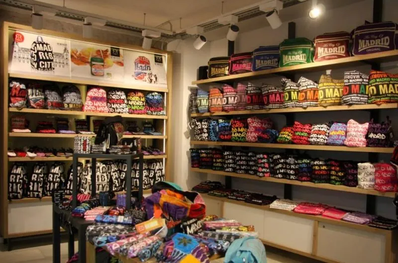 La imagen 2 de la Empresa MADRID SOUVENIRS